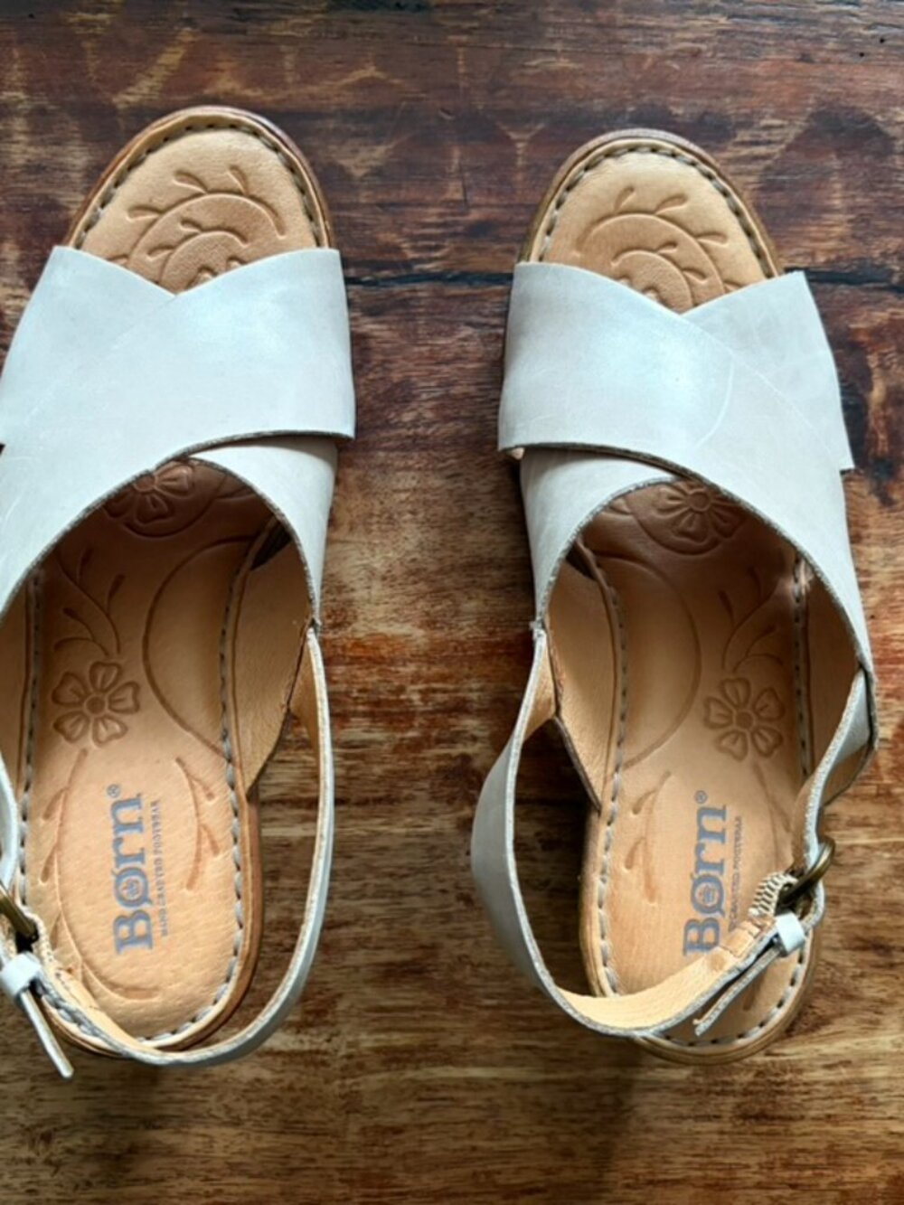 Vintage BORN wedged heeled open-toe sandals
